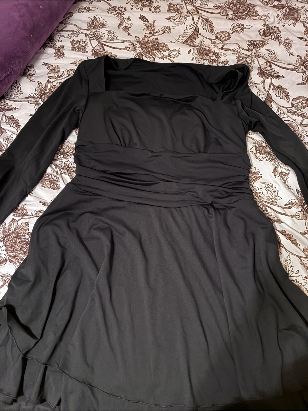 Black Long-Sleeve Ruched Waist Dress - Women